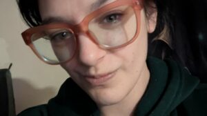 Nerdy cum slut