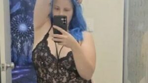 She keep wanting to be exposed